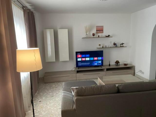Spacious 3 Bedroom Apartment In The Heart Of St Julians San Giuliano Esterno foto