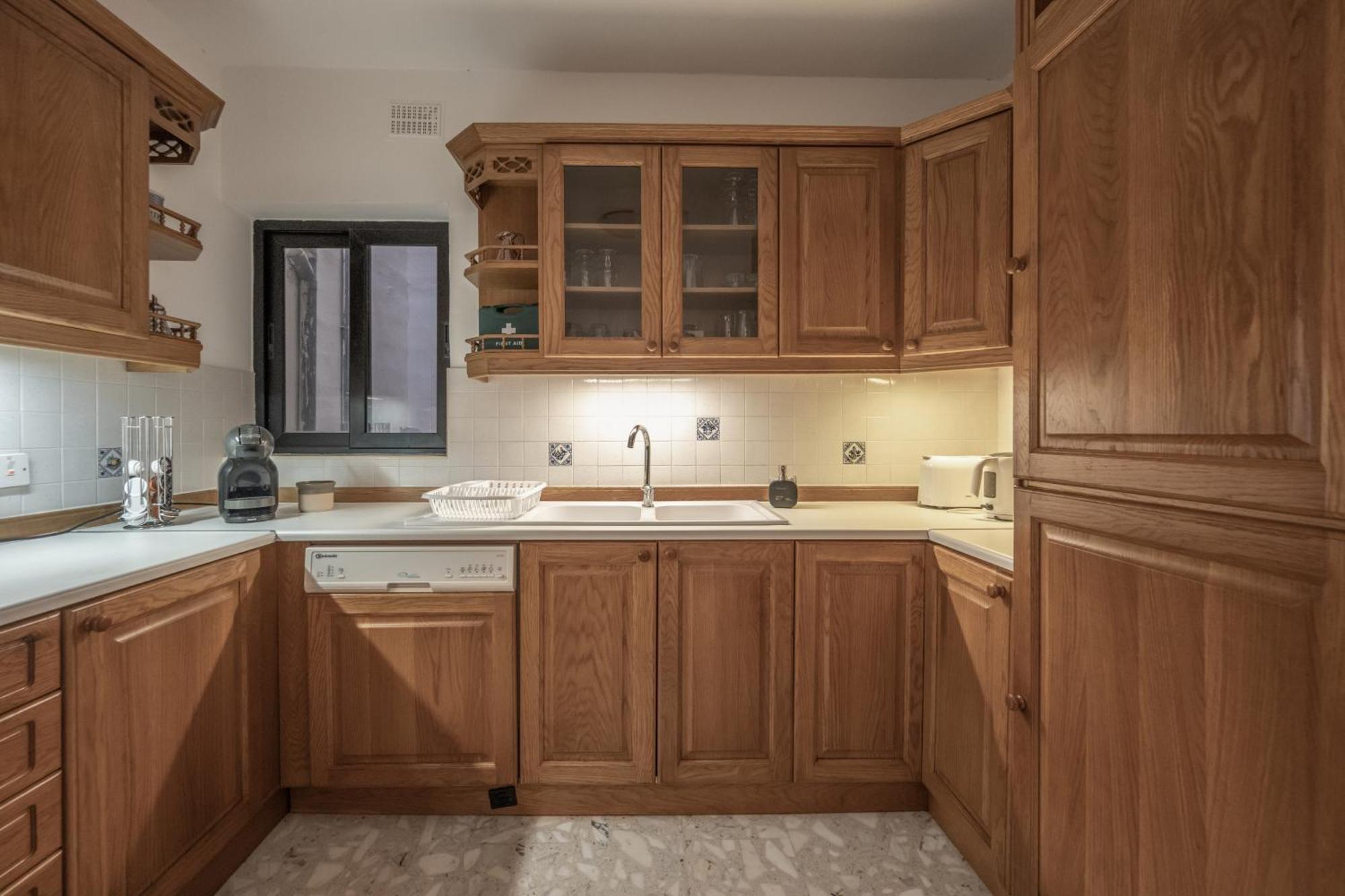 Spacious 3 Bedroom Apartment In The Heart Of St Julians San Giuliano Esterno foto